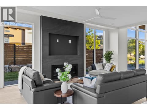 Gas fireplace at 4983 Bucktail Lane, Upper Mission, Kelowna