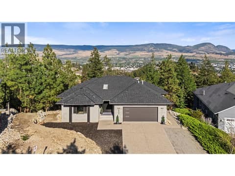 Photo 1 of 2308 Lillooet Crescent, Dilworth Mountain, Kelowna