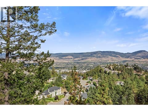 Photo 15 of 2308 Lillooet Crescent, Dilworth Mountain, Kelowna