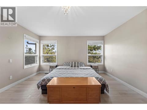Photo 18 of 2308 Lillooet Crescent, Dilworth Mountain, Kelowna
