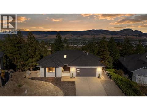 Photo 2 of 2308 Lillooet Crescent, Dilworth Mountain, Kelowna