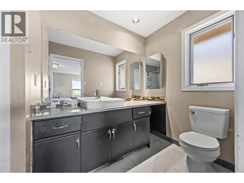 Photo 20 of 2308 Lillooet Crescent, Dilworth Mountain, Kelowna