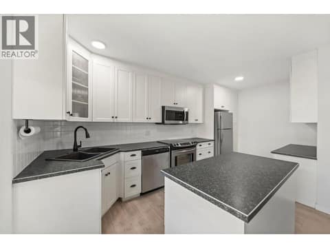 Photo 36 of 2308 Lillooet Crescent, Dilworth Mountain, Kelowna
