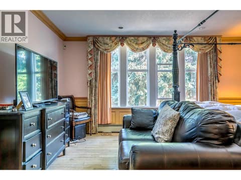 Photo 41 of 5482 Silver Star Road, North BX, Vernon