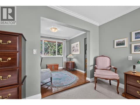 Seating/dressing room attached at 1776 Keloka Drive, West Kelowna Estates