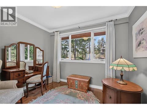 Seating/dressing room attached at 1776 Keloka Drive, West Kelowna Estates