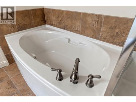 Photo 17 of 1390 HILLSIDE Drive Unit# 305, Dufferin/Southgate, Kamloops