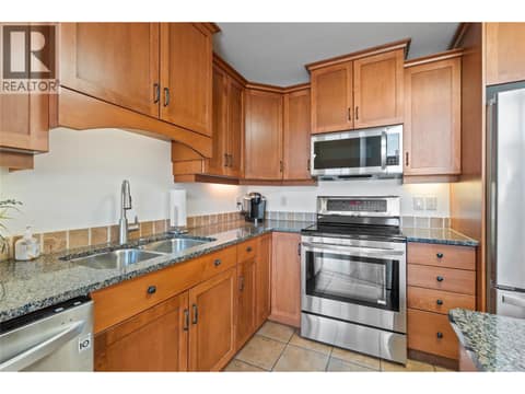 Photo 8 of 1390 HILLSIDE Drive Unit# 305, Dufferin/Southgate, Kamloops