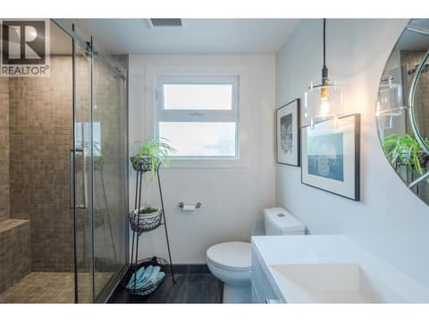Downstairs 3 pce common bathroom. at 127 Elm Avenue, Main South, Penticton