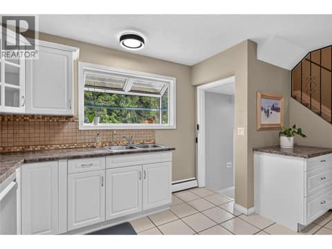 Photo 10 of 1710 Hollywood Road S, Rutland South, Kelowna