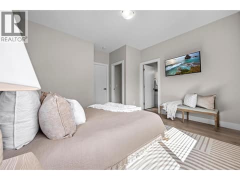 A bright and comfortable retreat with excellent closet space and ensuite access. at 255 Taylor Road Unit# 18, Rutland South, Kelowna
