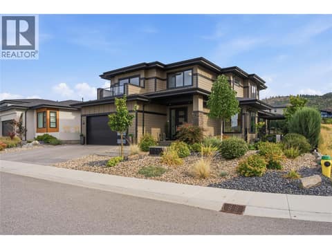 Photo 2 of 1215 Ponds Avenue, Upper Mission, Kelowna