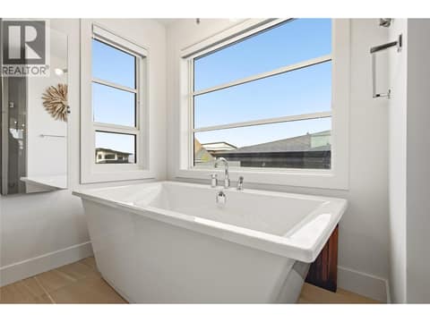 Primary bedroom- soaker tub at 1215 Ponds Avenue, Upper Mission, Kelowna