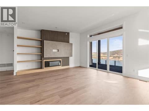 Photo 18 of 8940 Tavistock Road, Adventure Bay, Vernon