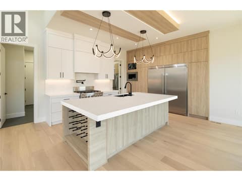 Photo 11 of 979 Loseth Drive, Black Mountain, Kelowna