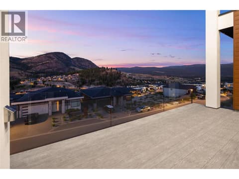 Photo 9 of 979 Loseth Drive, Black Mountain, Kelowna