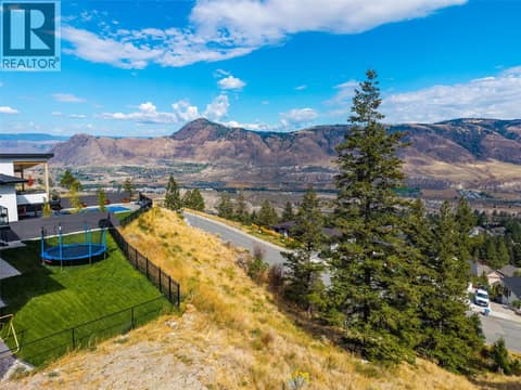 Photo 15 of 1668 Balsam Place, Juniper Ridge, Kamloops