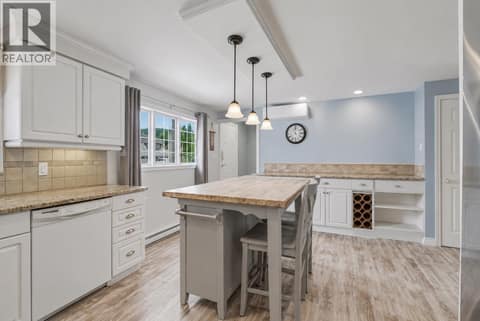 Photo 16 of 125 Corry Place, Wiltse/Valleyview, Penticton