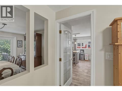 Photo 9 of 125 Corry Place, Wiltse/Valleyview, Penticton