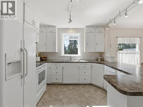 Photo 4 of 3090 Smith Creek Road, Smith Creek, West Kelowna