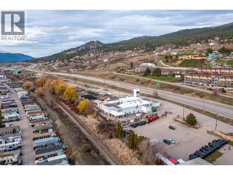 Photo 5 of 7920/7912 Highland Road, Swan Lake West, Vernon