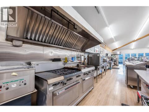 Photo 58 of 7920/7912 Highland Road, Swan Lake West, Vernon