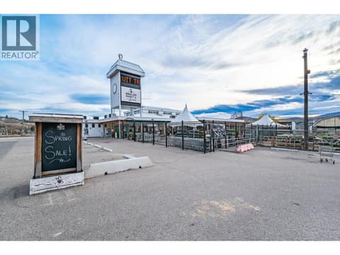 Photo 7 of 7920/7912 Highland Road, Swan Lake West, Vernon