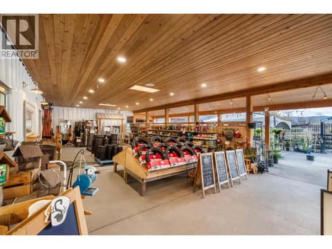 Photo 8 of 7920/7912 Highland Road, Swan Lake West, Vernon