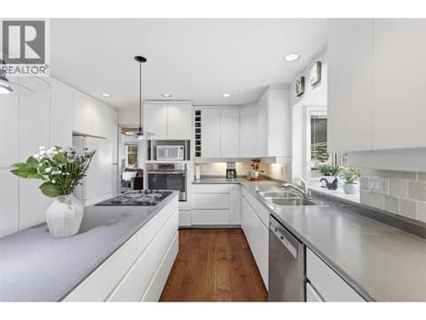 Photo 16 of 611 ROBSON Drive, Sahali, Kamloops