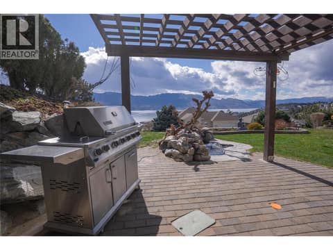 Photo 12 of 1350 Gregory Road, Lakeview Heights, West Kelowna