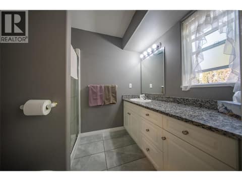 Photo 28 of 1350 Gregory Road, Lakeview Heights, West Kelowna