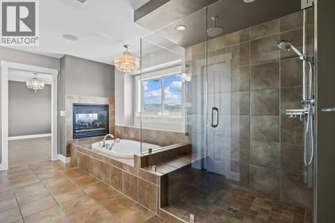 Photo 18 of 772 Kuipers Crescent, Upper Mission, Kelowna