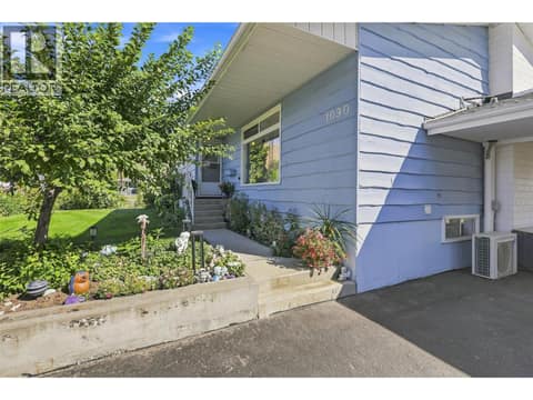 Photo 2 of 1090 Calmar Place, Brocklehurst, Kamloops
