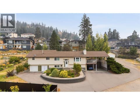 Photo 2 of 9181 Alder Street, Main Town, Summerland