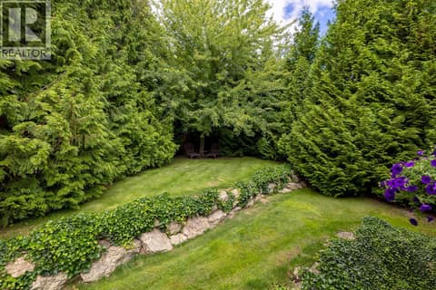 Photo 12 of 3103 Thacker Drive, Lakeview Heights, West Kelowna