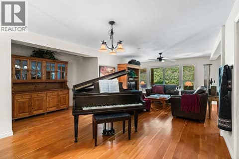 Photo 37 of 3103 Thacker Drive, Lakeview Heights, West Kelowna