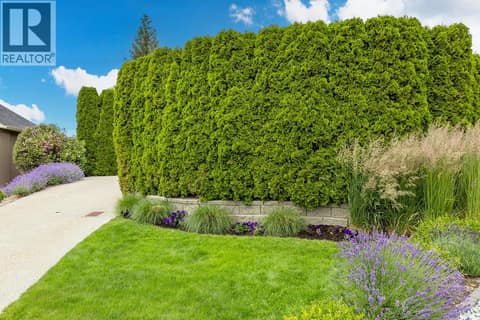 Photo 6 of 3103 Thacker Drive, Lakeview Heights, West Kelowna