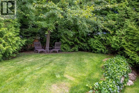 Photo 9 of 3103 Thacker Drive, Lakeview Heights, West Kelowna