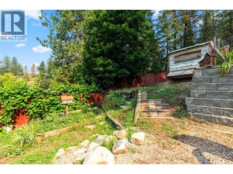 Photo 44 of 3925 Highland Park Crescent, Armstrong/ Spall.