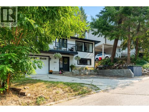 Photo 5 of 3925 Highland Park Crescent, Armstrong/ Spall.