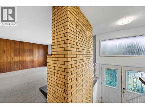 Photo 12 of 650 Richmond Avenue, North Kamloops