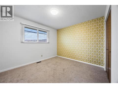 Photo 13 of 650 Richmond Avenue, North Kamloops