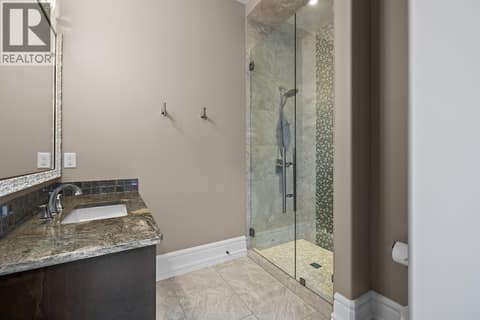Outdoor bathroom at 4165 Gellatly Road, Westbank Centre, West Kelowna