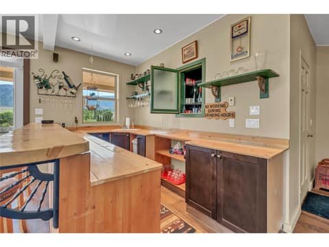 Photo 11 of 8705 Road 22 Road, Oliver Rural