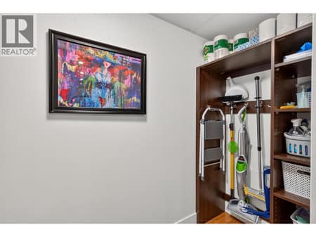 Photo 6 of 2040 Springfield Road Unit# 1003, Springfield/Spall, Kelowna