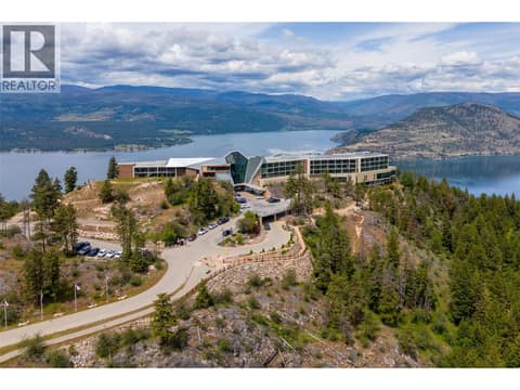 Photo 15 of 192 Wildsong Crescent, Predator Ridge, Vernon