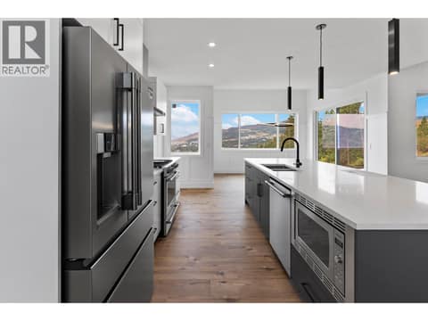 Photo 11 of 2871 Copper Ridge Drive, Smith Creek, West Kelowna