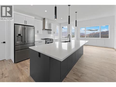 Photo 13 of 2871 Copper Ridge Drive, Smith Creek, West Kelowna