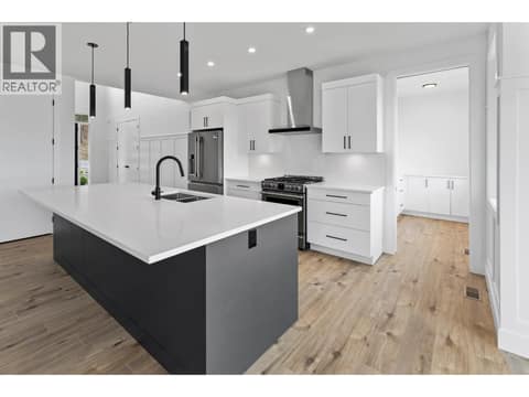 Photo 14 of 2871 Copper Ridge Drive, Smith Creek, West Kelowna