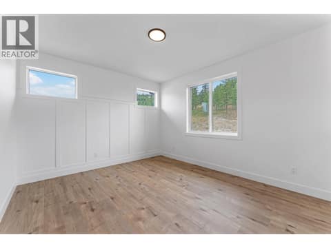 Upstairs bonus room at 2871 Copper Ridge Drive, Smith Creek, West Kelowna